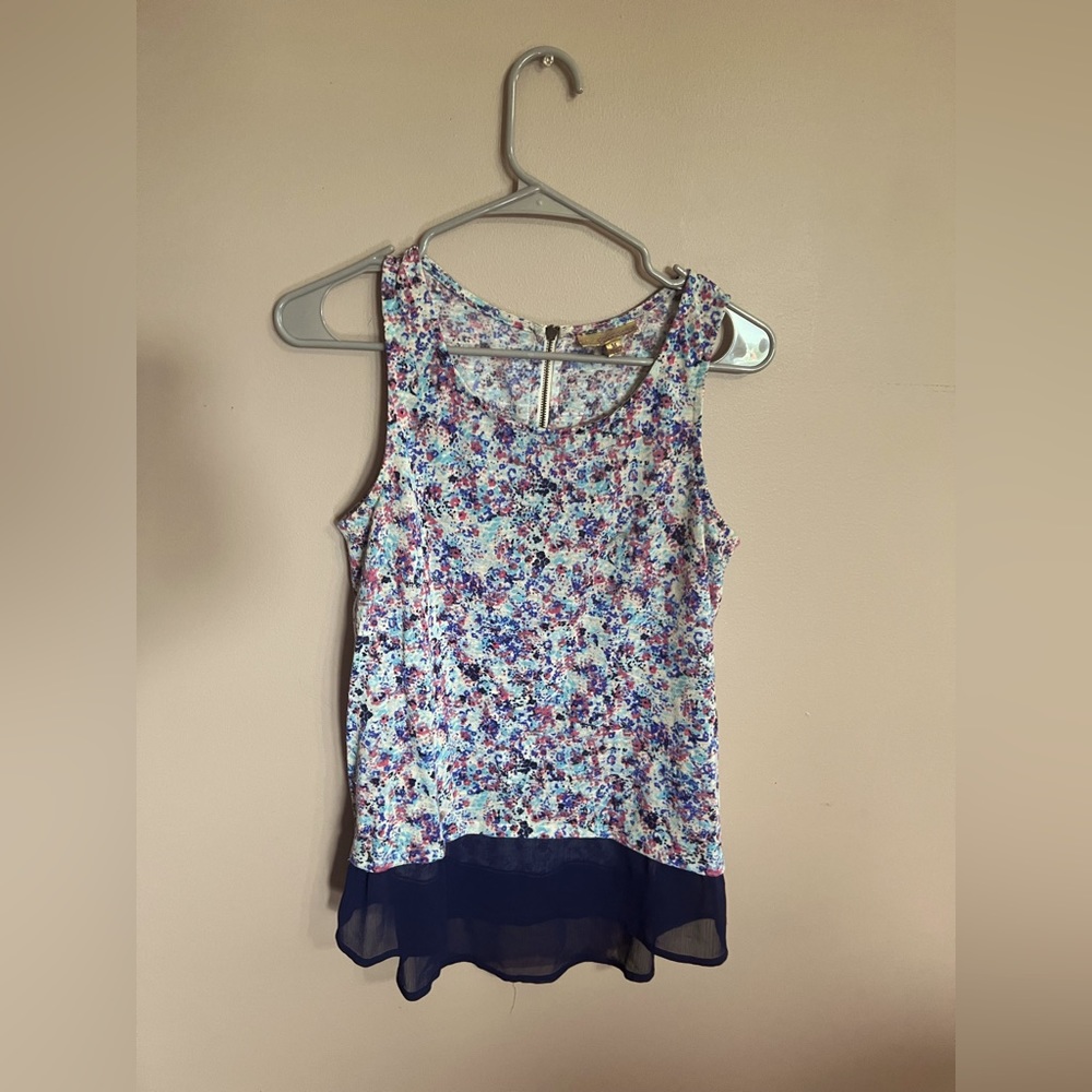women’s floral tank top